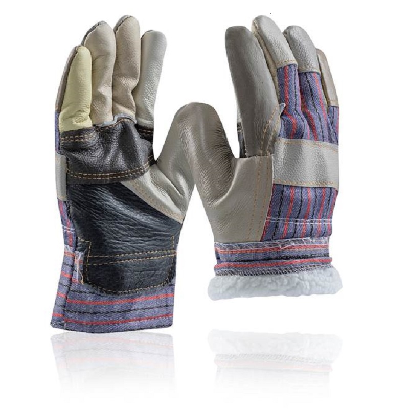 Безымянный