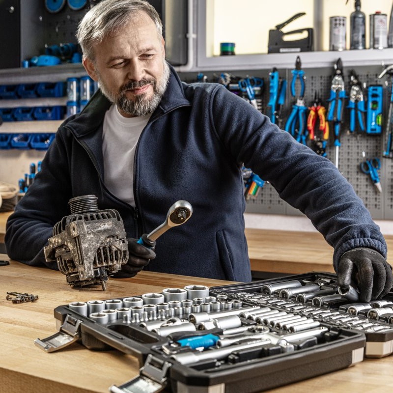 HT1R454_Zestaw-narzedzi